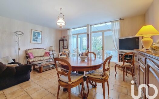 Maison 5 pièces de 98 m² à Léry (27690)