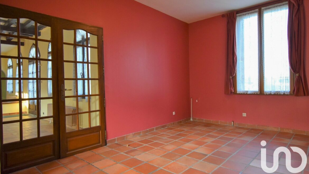 Maison 8 pièces de 204 m² à Amfreville-Saint-Amand (27370) à vendre