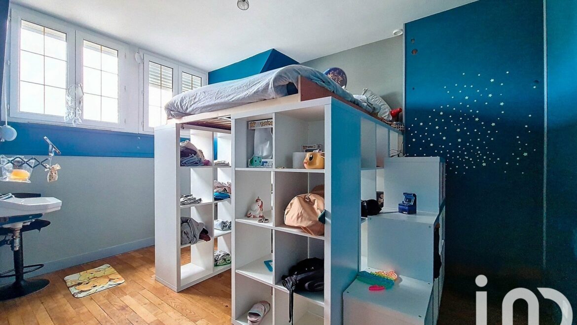 Maison 8 pièces de 155 m² à Les Andelys (27700) à vendre